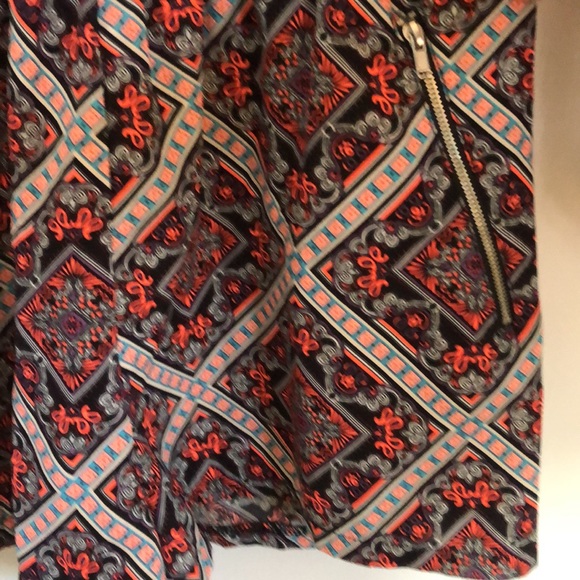 Multi-color romper - Picture 3 of 5